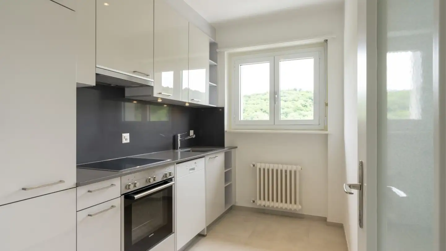 Appartamento in affitto - Piazza Di Ton 2, 6807 Taverne - Foto 3