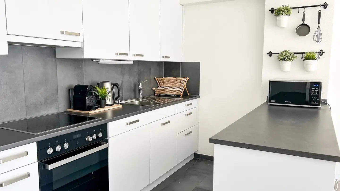 Appartamento in affitto - Chemin Du Parc / Parkweg 10, 2502 Biel/Bienne - Photo 2