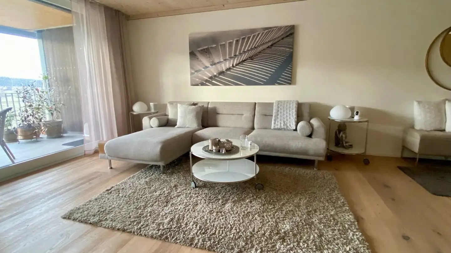 Appartamento in affitto - Huebwisstrasse 12, 8117 Fällanden