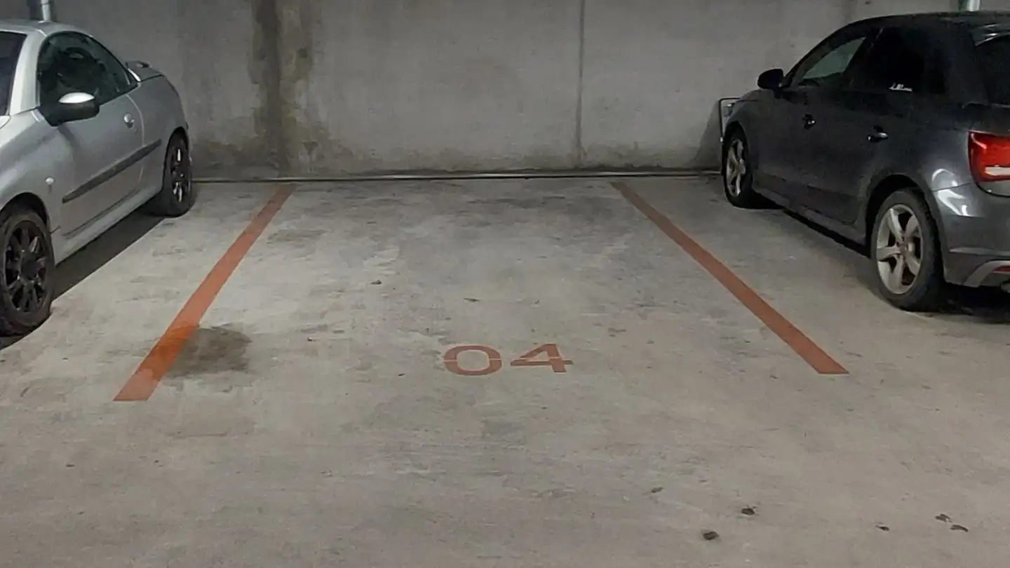 Parkplatz im Freien mieten - Avenue De Tourbillon 11, 1950 Sion - Foto 4