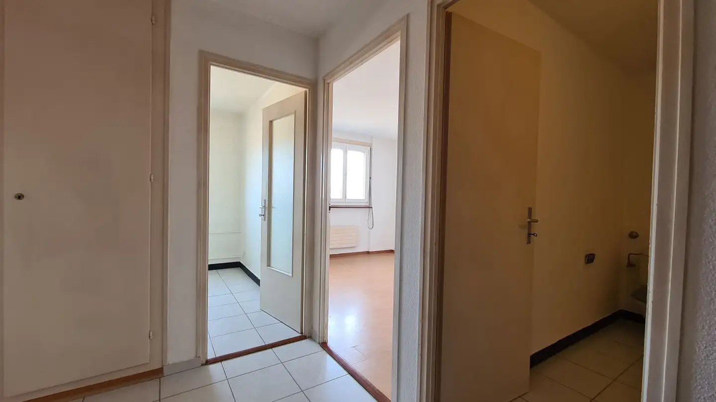 Appartement à louer - Rue Du Crêt, 2300 La Chaux-de-Fonds