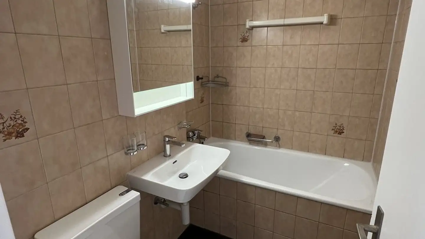 Furnished apartment for rent - Badenerstrasse 338, 8004 Zürich - Photo 4