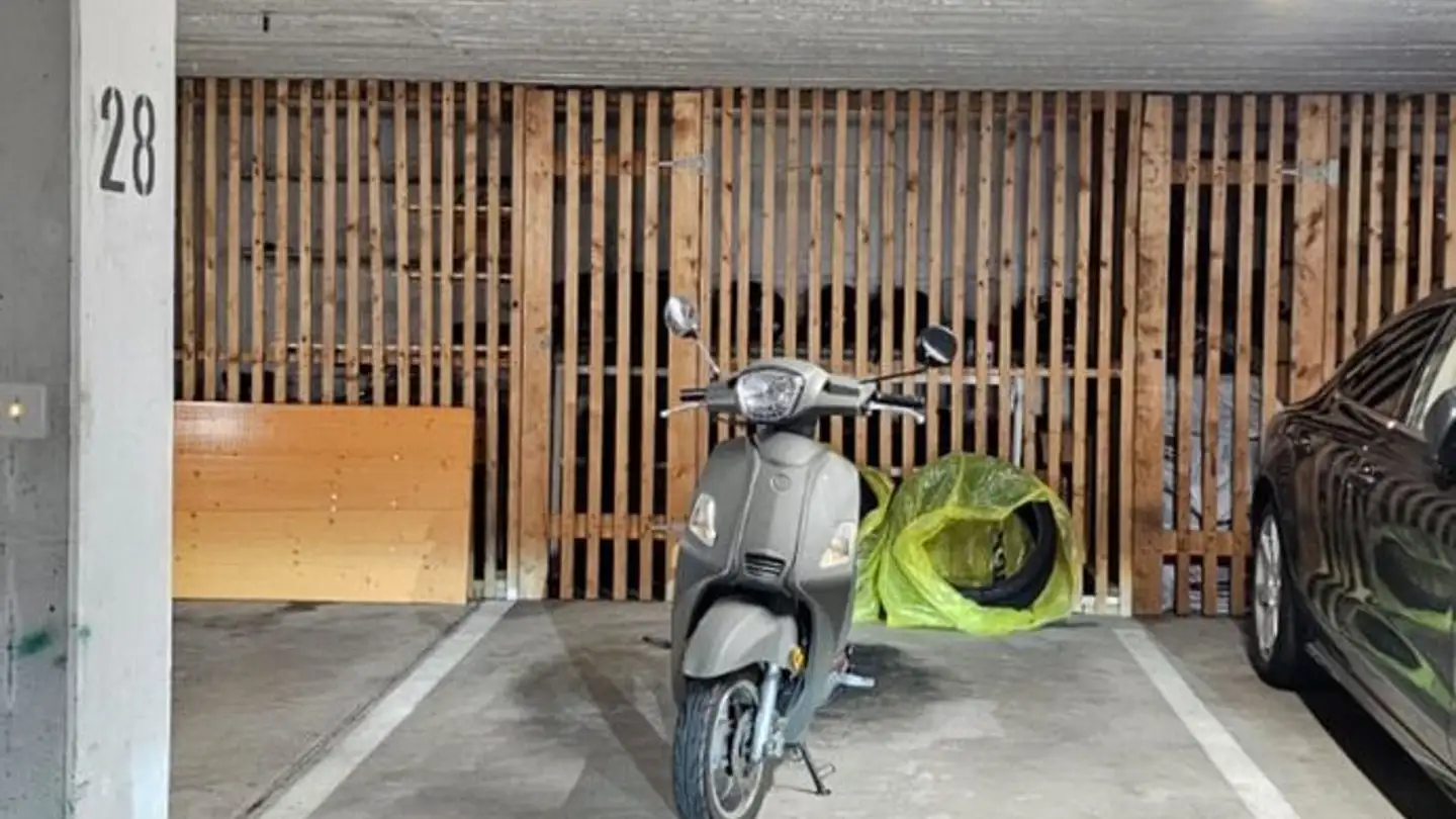Single garage for rent - Gartenstrasse 7b, 6331 Hünenberg