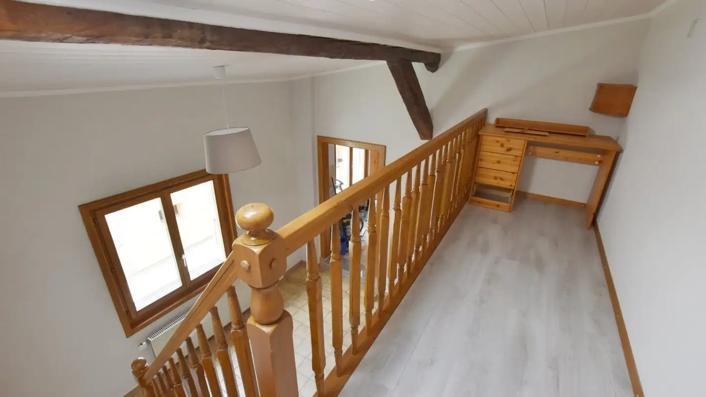 Apartment for rent - Place Centrale, 1903 Collonges - Photo 3