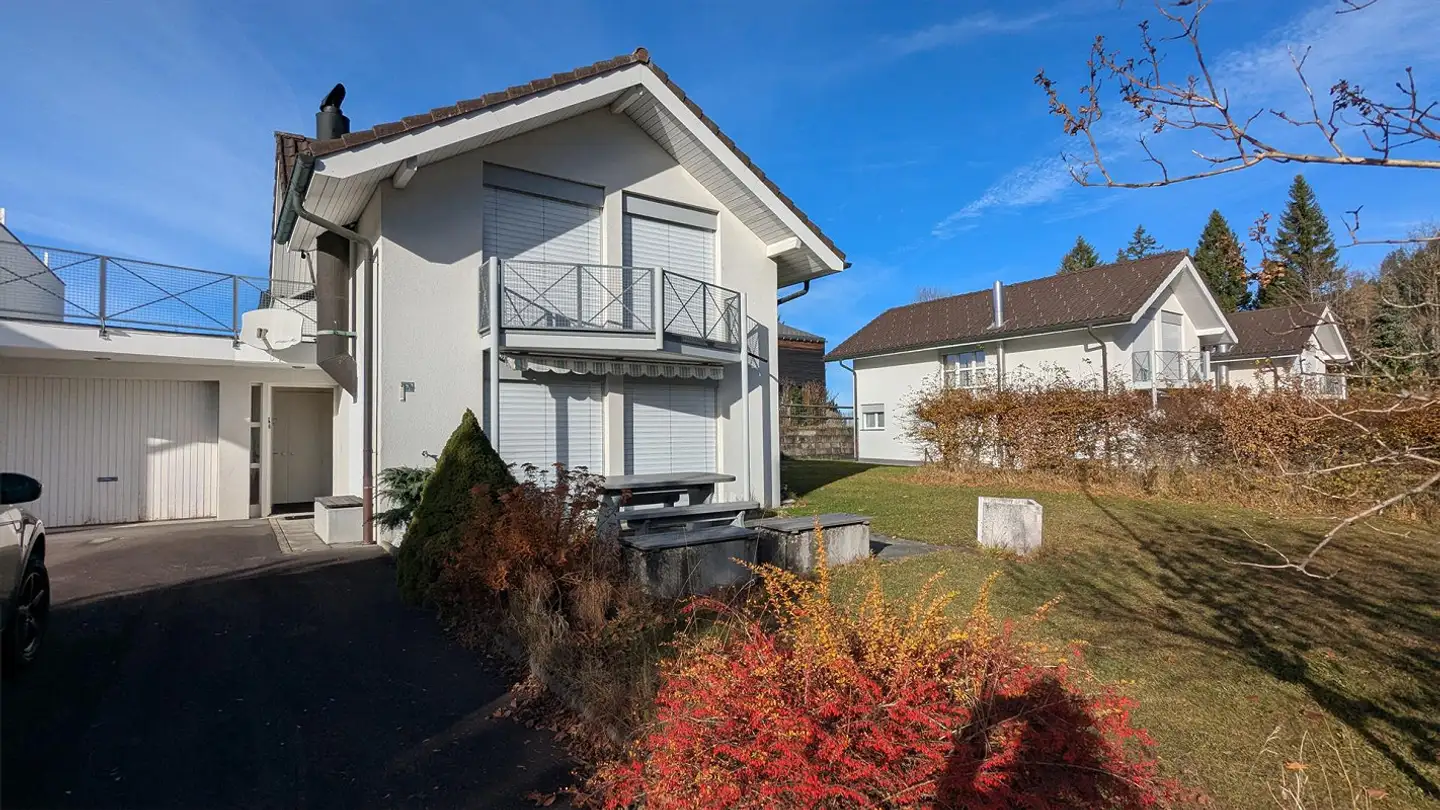 Single house for rent - Mostelbergstrasse 157b, 6417 Sattel