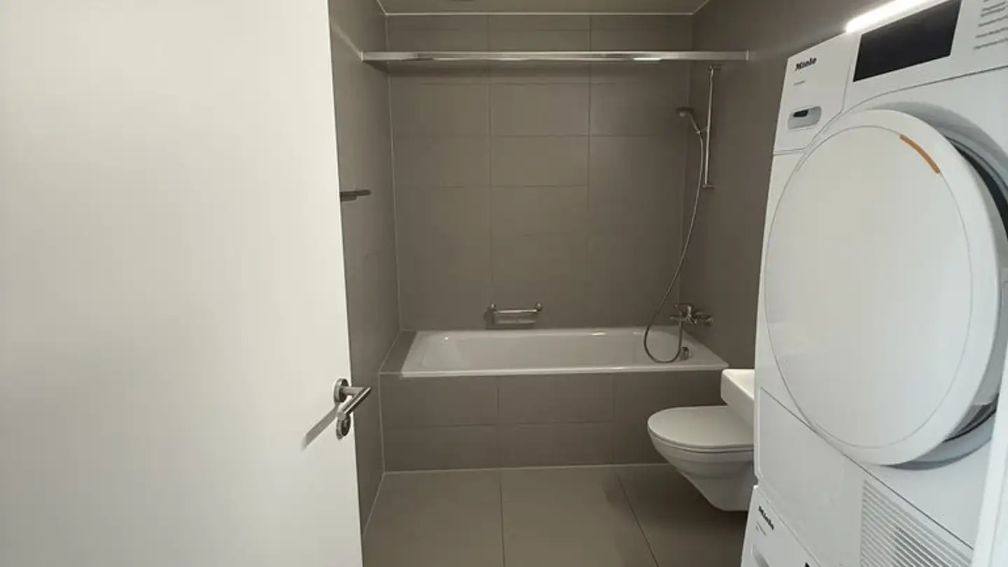 Apartment for rent - Rue de l'Industrie 26, 1030 Bussigny - Photo 4