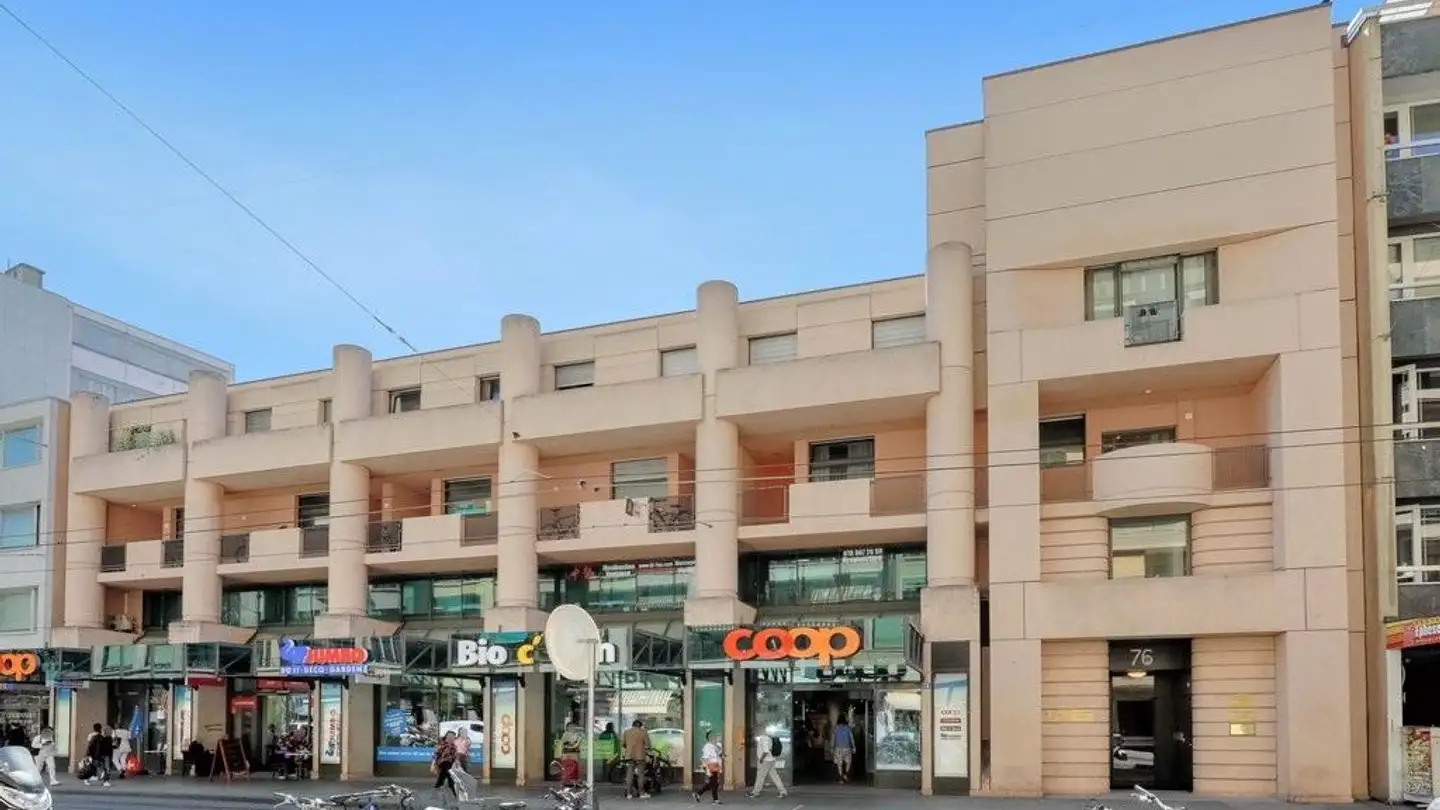 Duplex for rent - Rue De Carouge 76, 1205 Genève