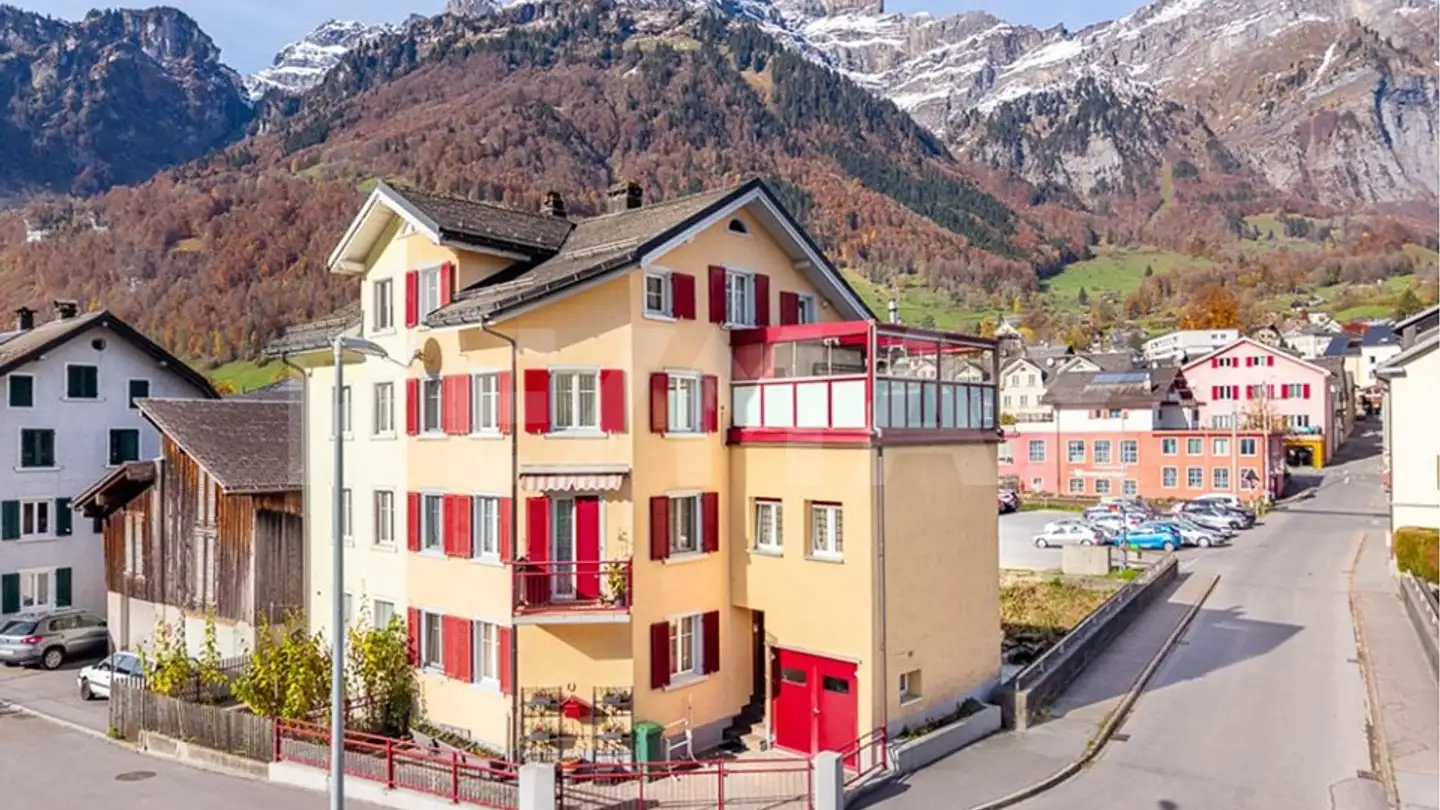 Single house for sale - In Der Au 1, 8762 Schwanden GL