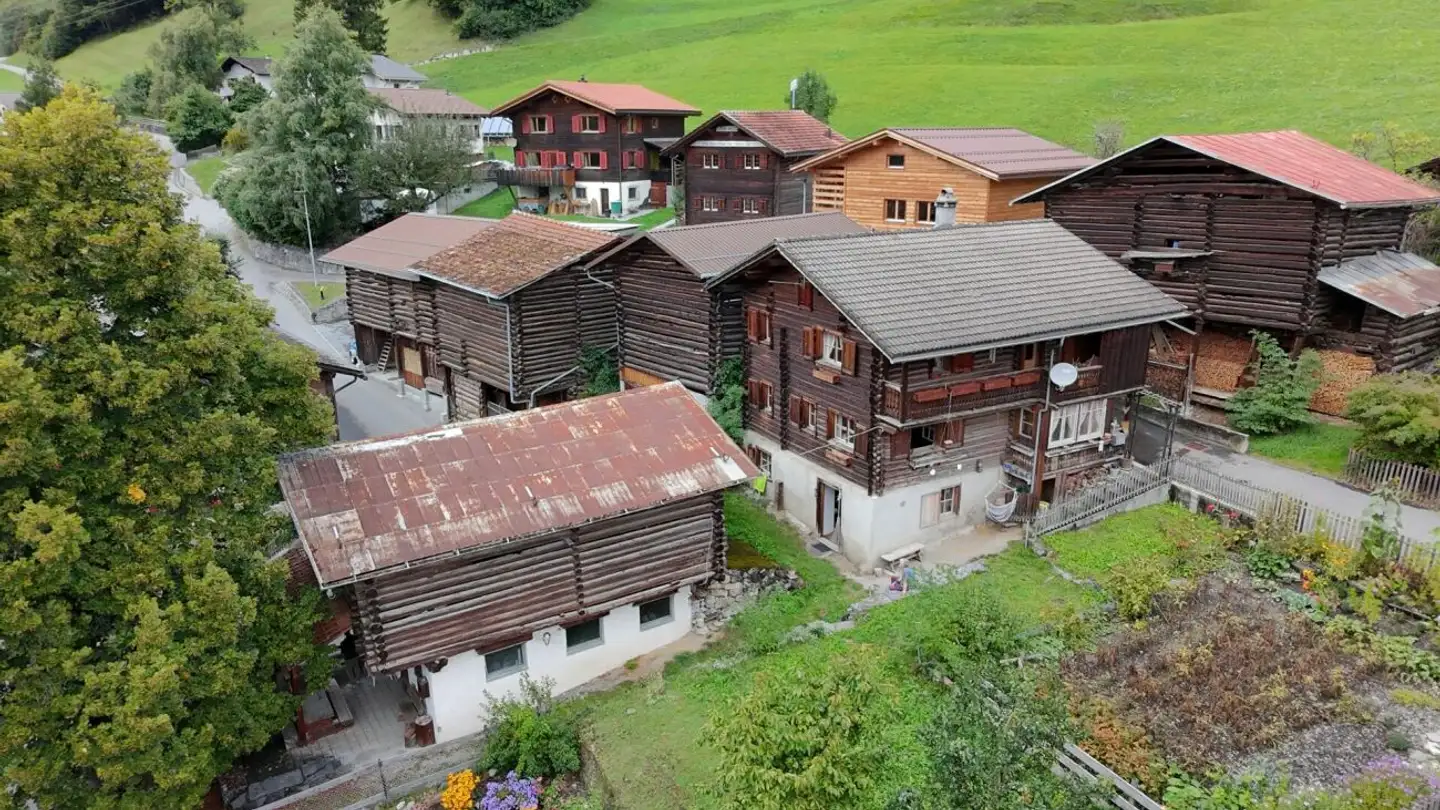 Einfamilienhaus kaufen - Oberdorf 8, 7027 Lüen