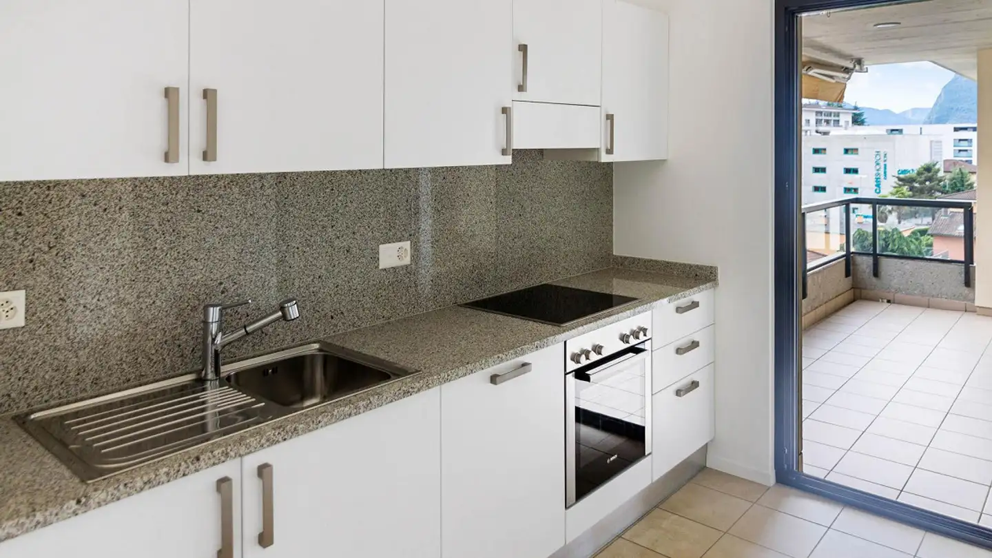 Apartment for rent - Via Alla Bozzoreda 37, 6963 Pregassona - Photo 2