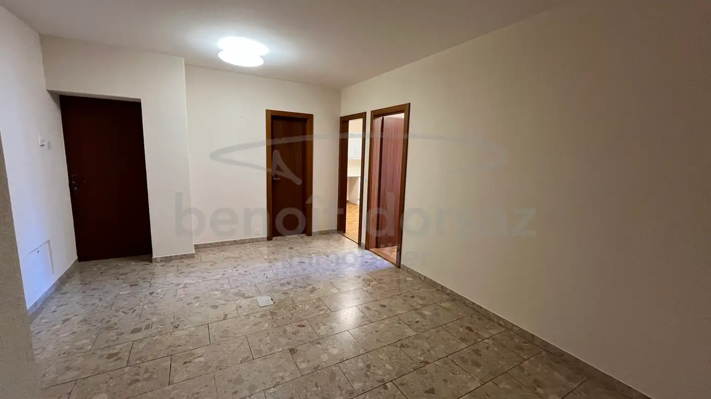 Spazio ufficio in affitto - Avenue De La Gare 34, 1950 Sion - Photo 3