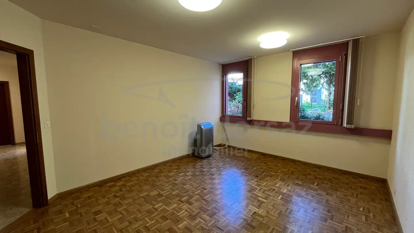 Spazio ufficio in affitto - Avenue De La Gare 34, 1950 Sion - Photo 4