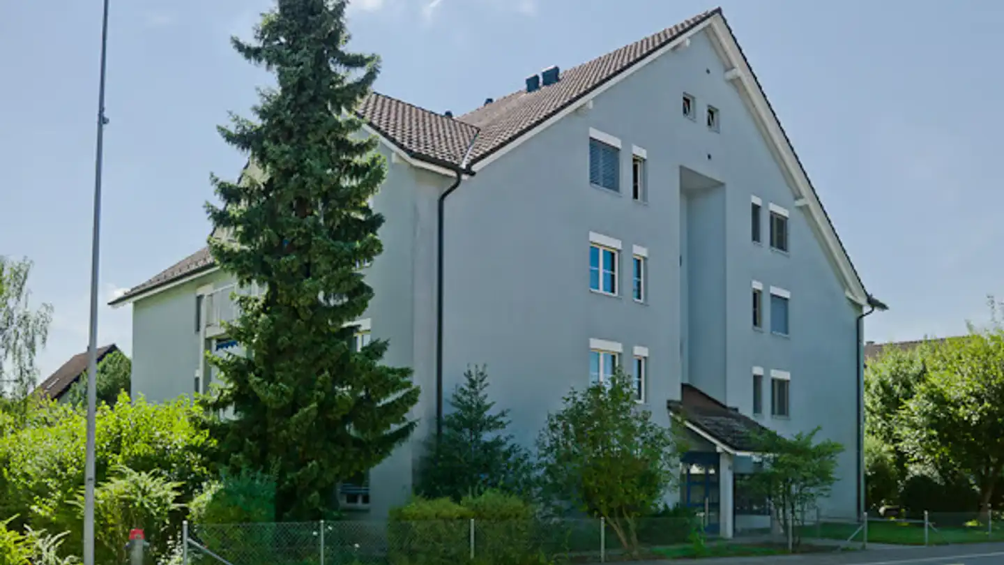 Place de parking souterraine à louer - Wilstrasse 36, 8600 Dübendorf