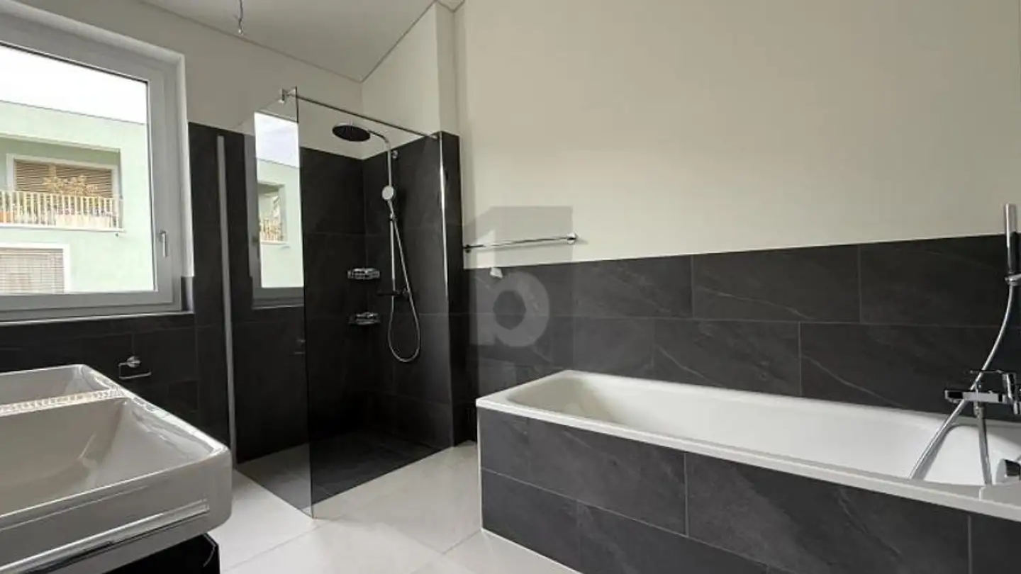 Dachgeschosswohnung mieten - 5107 Schinznach Dorf - Foto 3