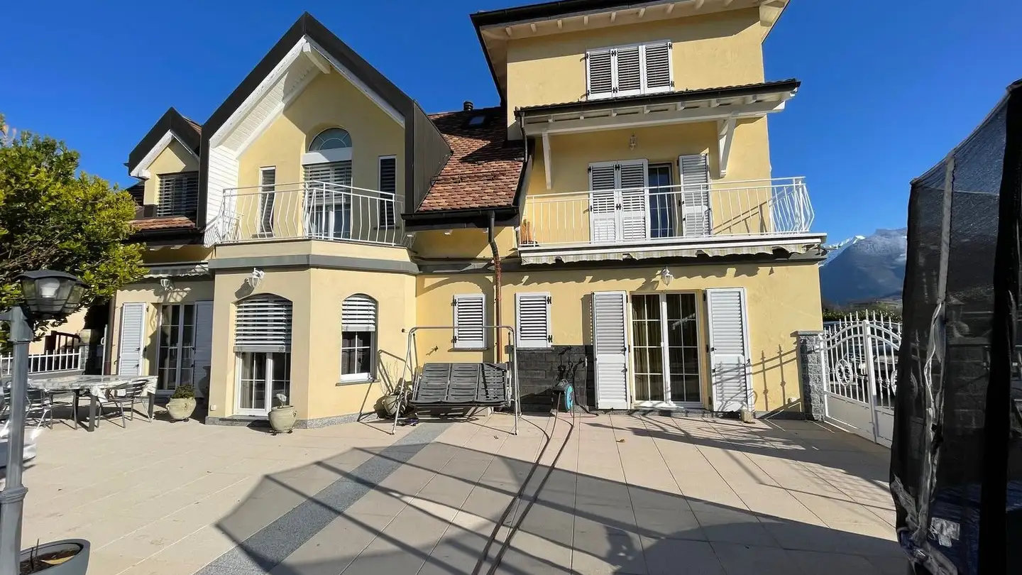 Maison en terrasse à louer - 1868 Collombey - Photo 2