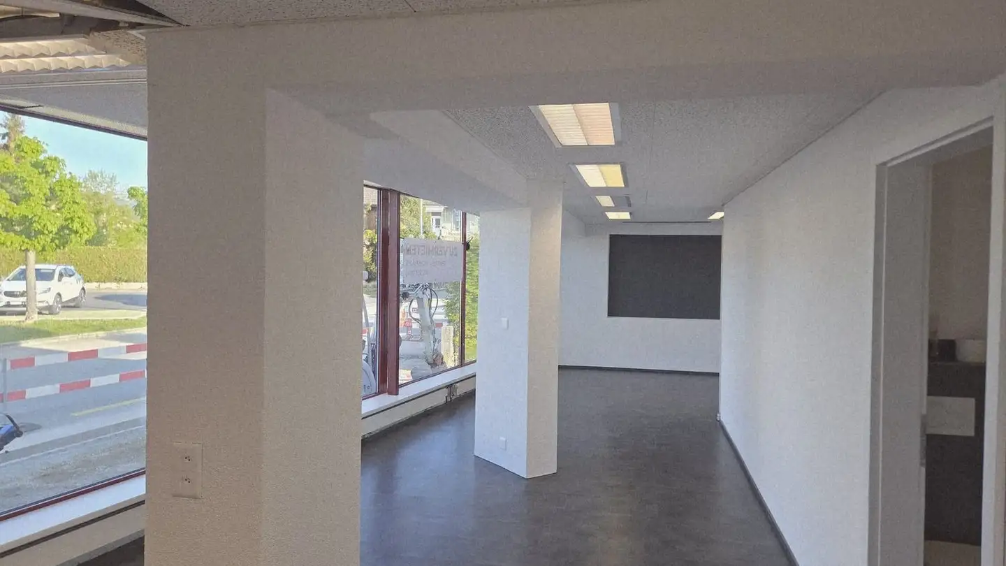 Geschäft mieten - Hauptstrasse 83, 2575 Täuffelen - Foto 2