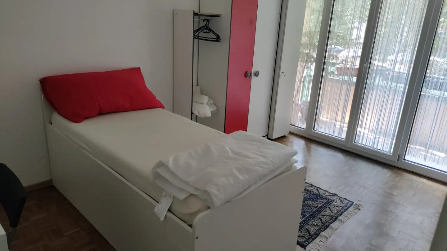 Single room for rent - 1217 Meyrin