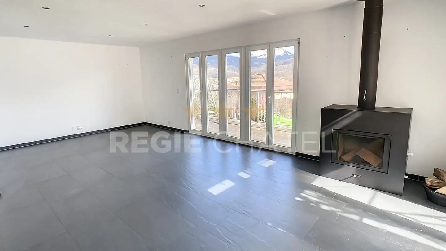 Villa à louer - Chemin De Champ Bochet, 1618 Châtel-St-Denis - Photo 4