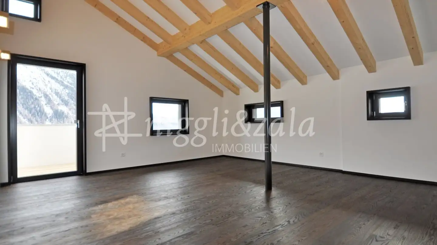 Dachgeschosswohnung mieten - Crusch 82, 7503 Samedan
