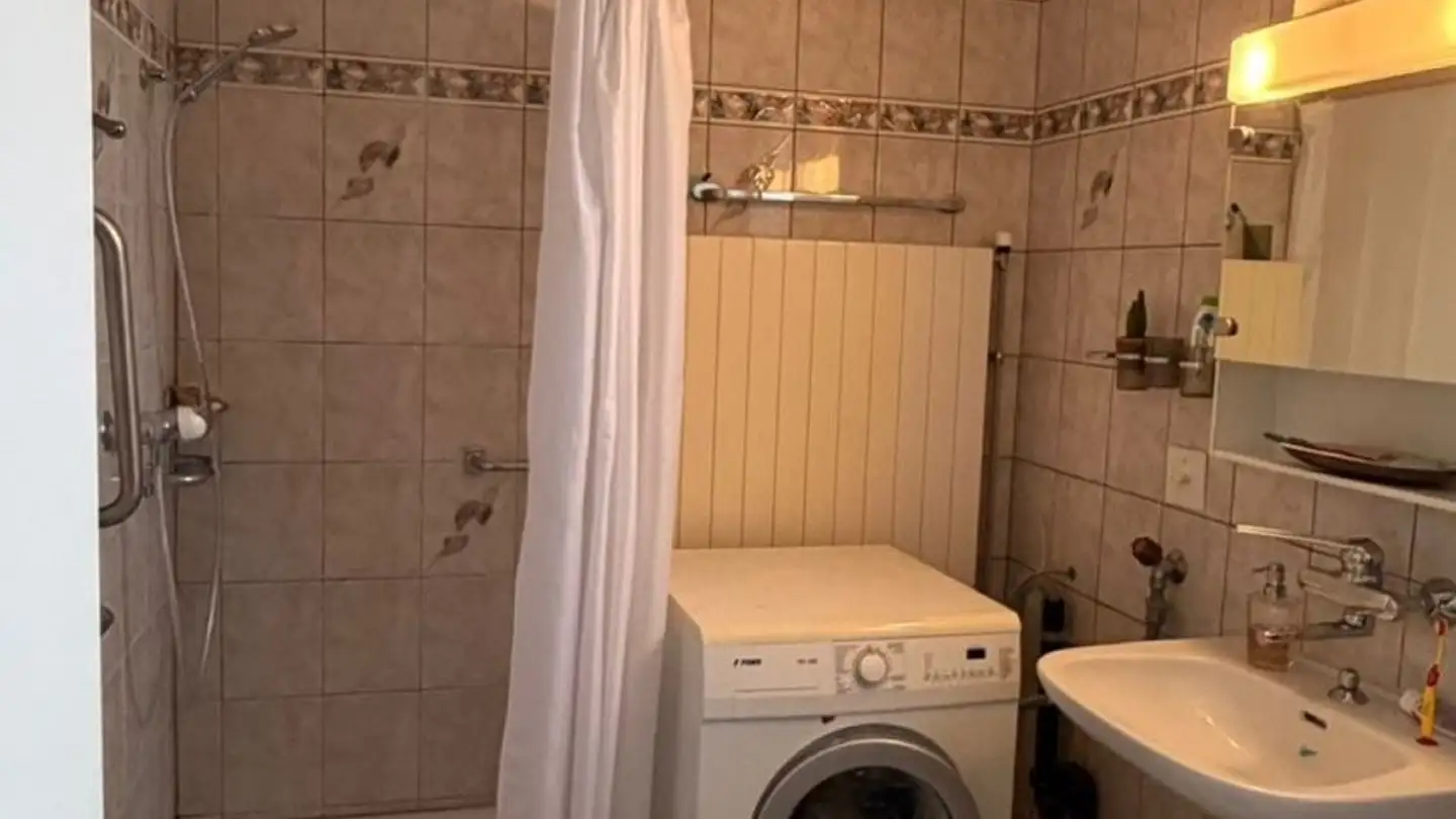 Chambre à louer - 1700 Fribourg - Photo 3