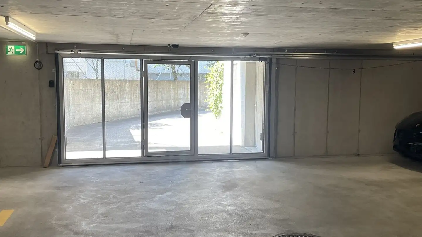 Underground parking space for rent - Rue Alexander-Moser / Alexander-Moser-Strasse 46, 2503 Biel/Bienne - Photo 2