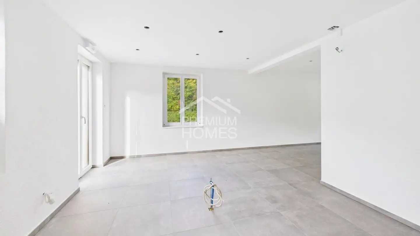 Cave house for sale - 2762 Roches BE - Photo 3