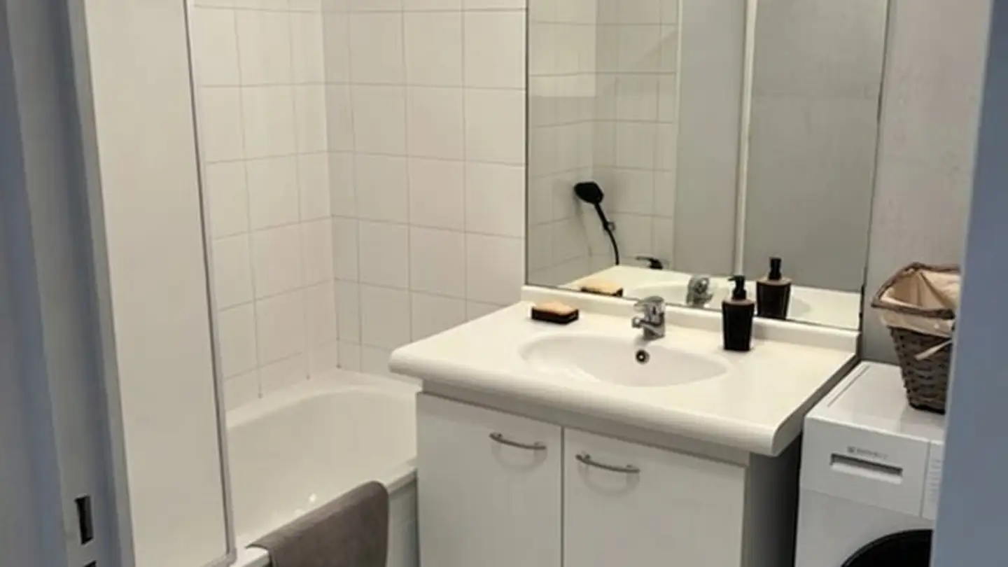 Appartement à louer - Rue De La Confédération (Rues-Basses) 15, 1204 Genève - Photo 3