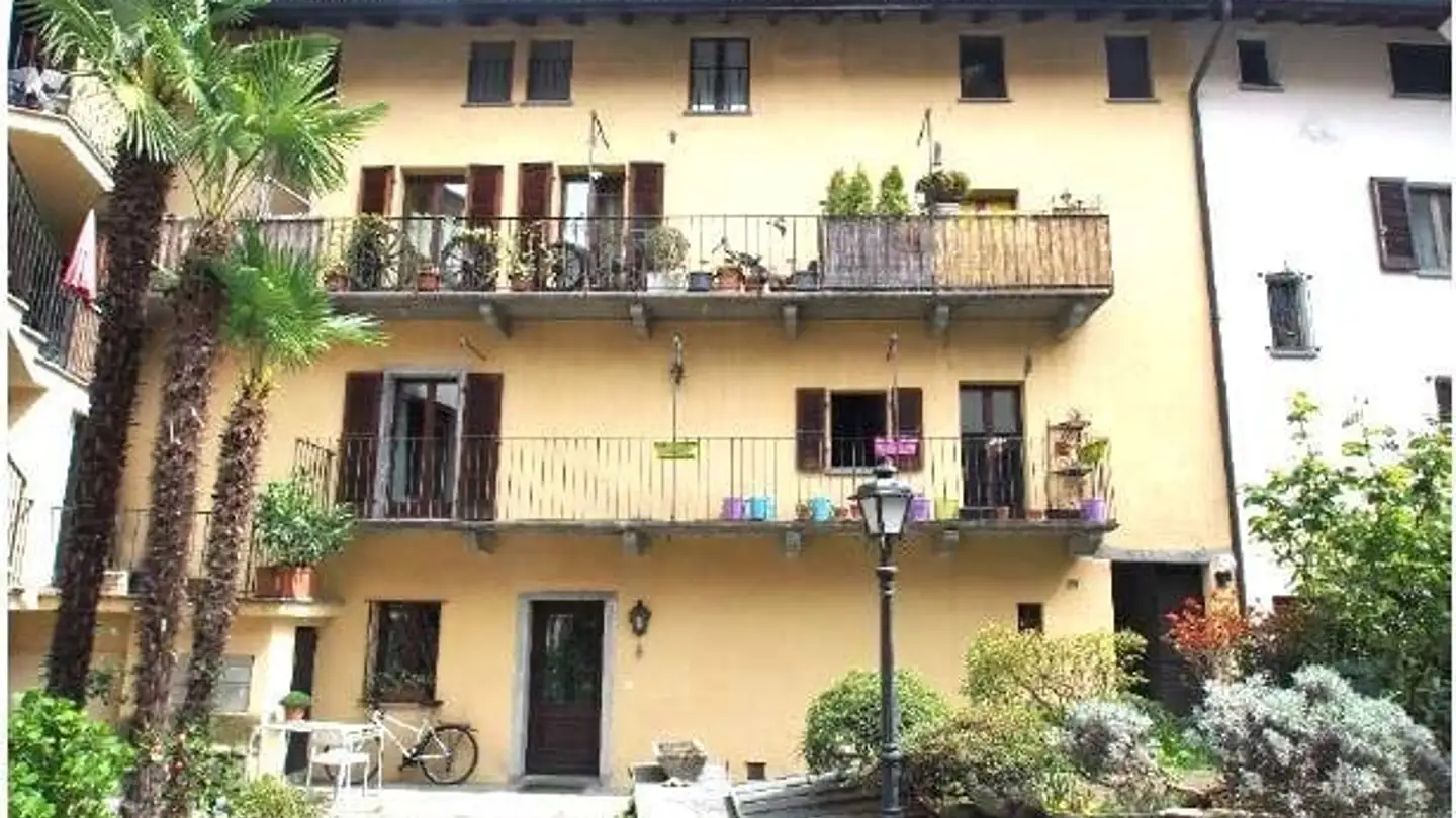 Single house for sale - 6517 Arbedo