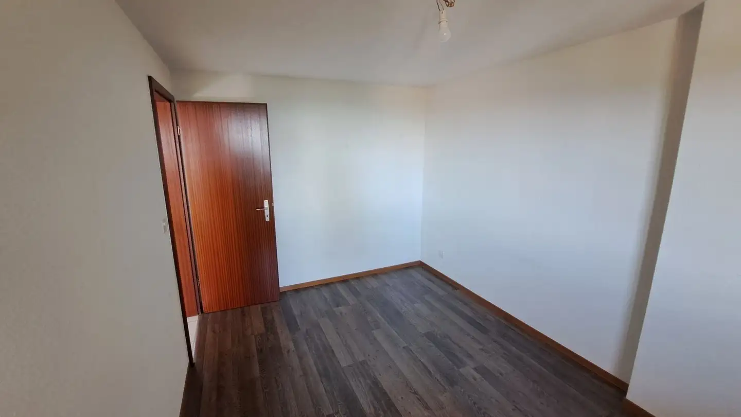 Appartement à louer - La Holena, 1634 La Roche FR