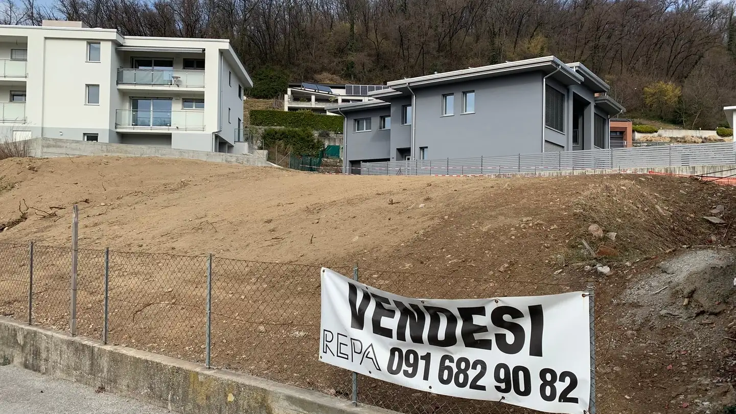 Terreno edificabile in vendita - 6864 Arzo - Photo 2