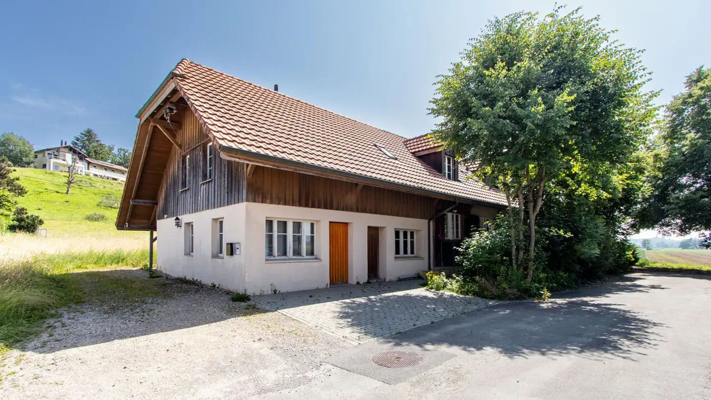 Casa singola in vendita - Insstrasse 46, 3236 Gampelen - Photo 2