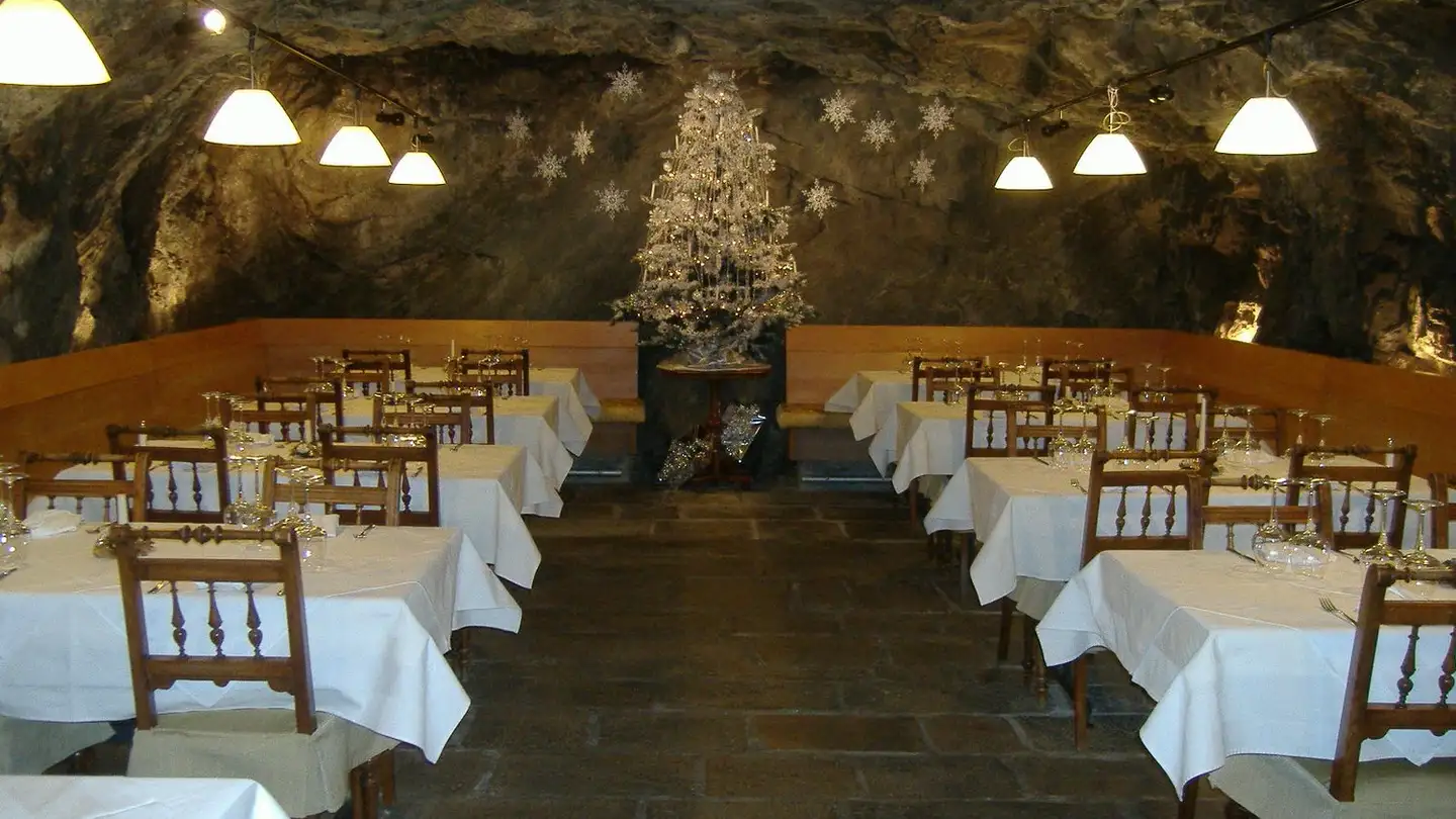 Hotel in affitto - 7603 Vicosoprano