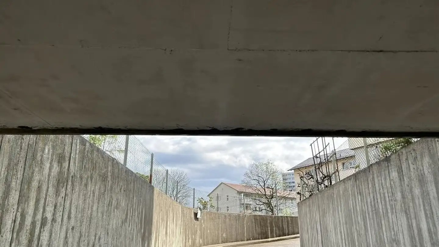 Underground parking space for rent - Letzigraben 236, 8047 Zürich