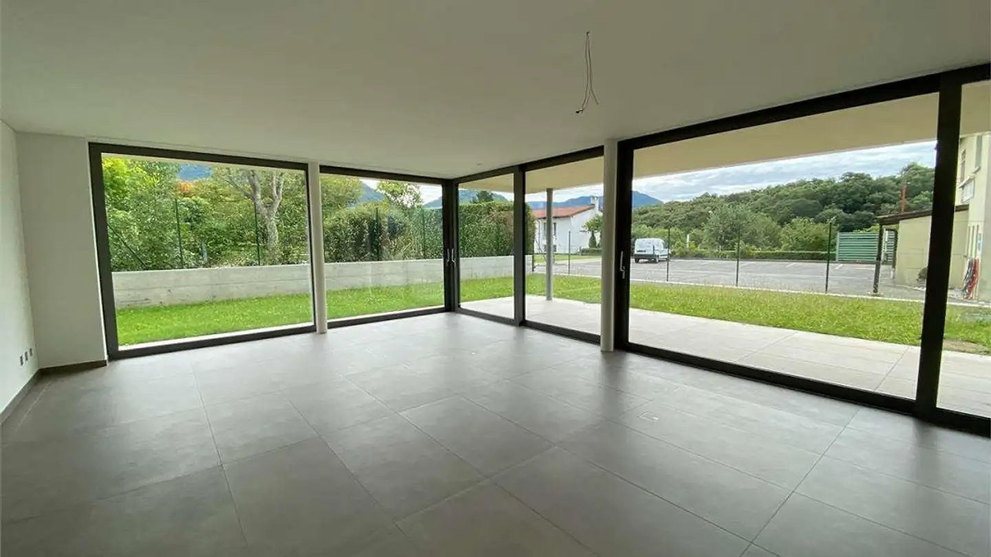 Apartment for sale - Via Ronco Nuovo, 6949 Comano - Photo 2