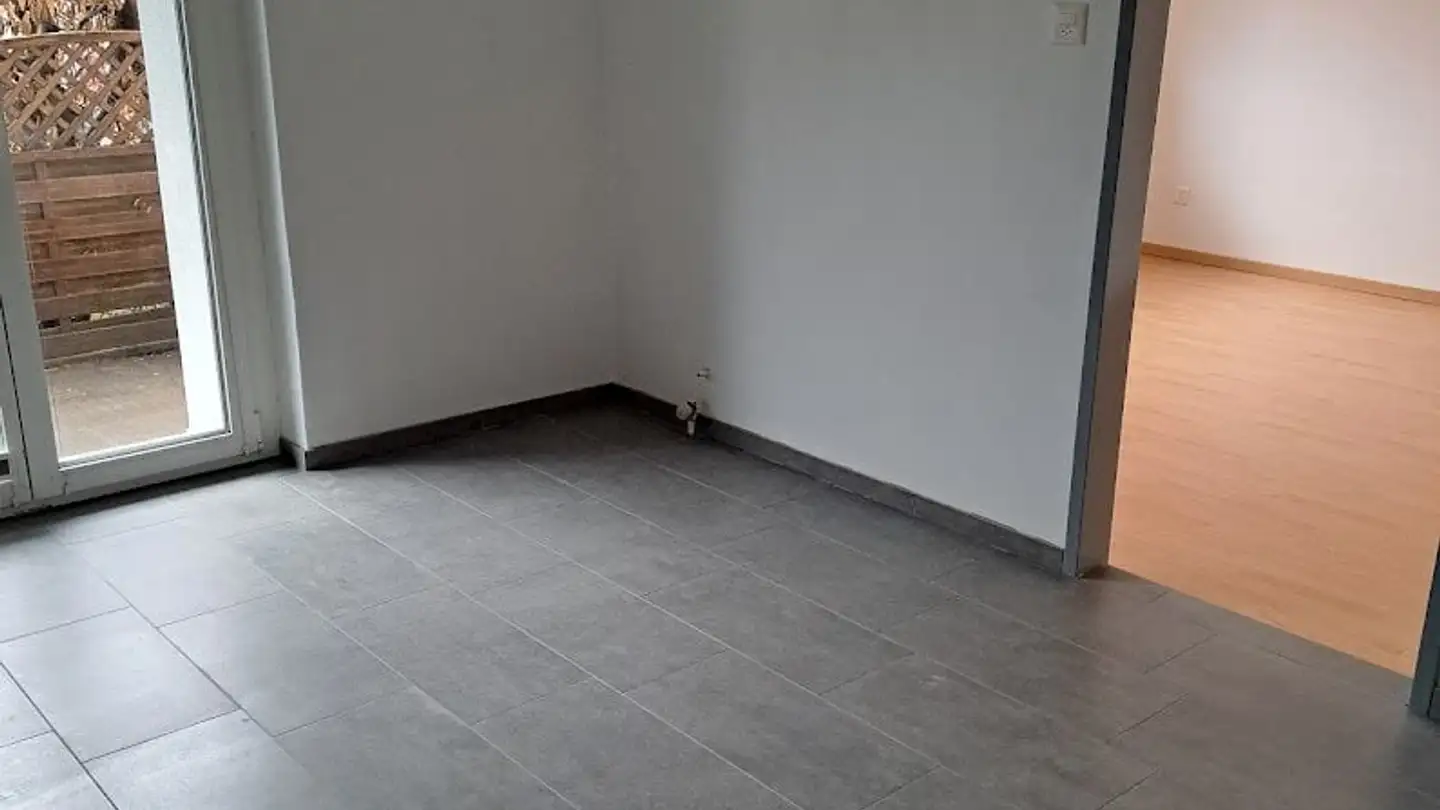 Appartamento in affitto - Rue Des Chênes 3, 2740 Moutier - Photo 2