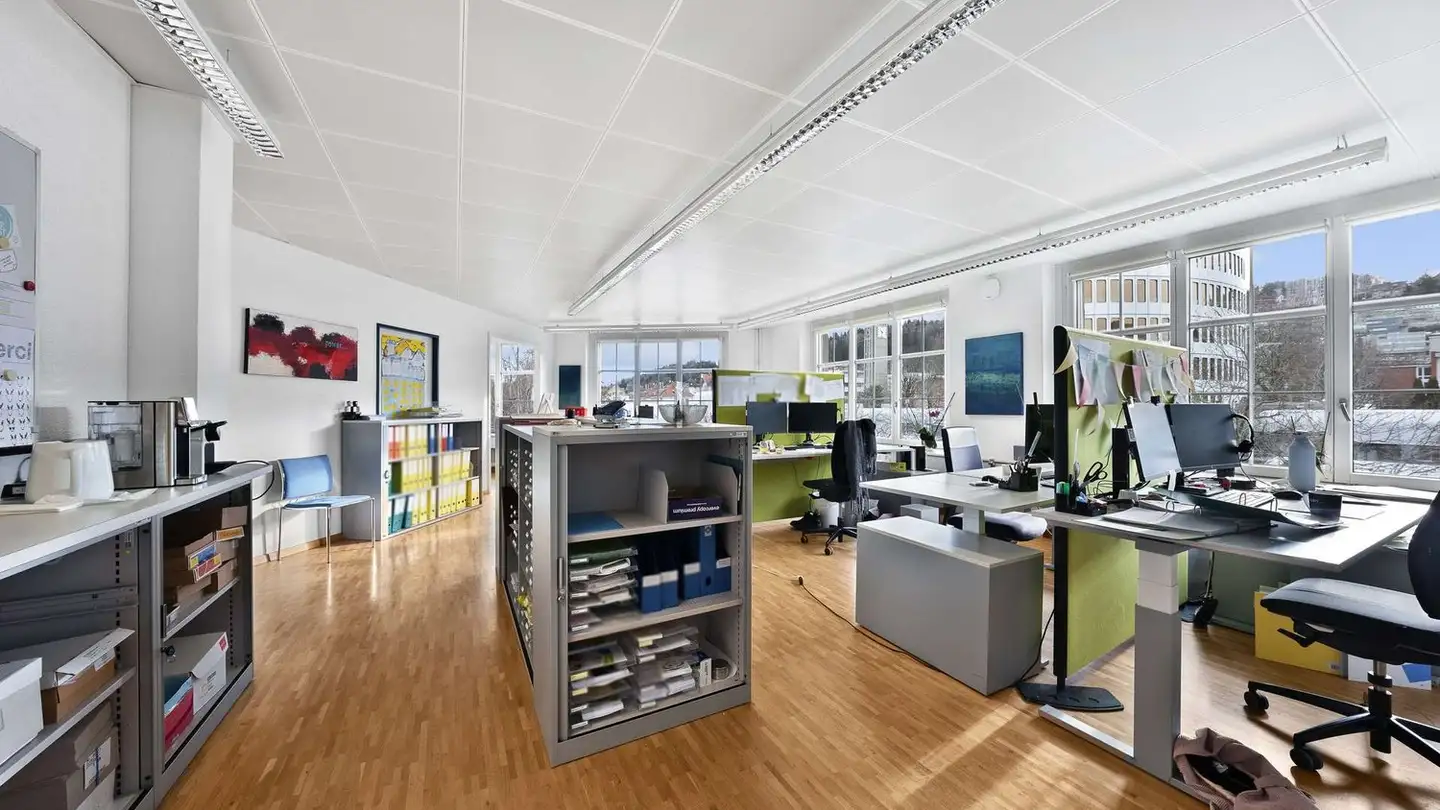 Bureau à louer - Rorschacher Strasse 139, 9000 St. Gallen