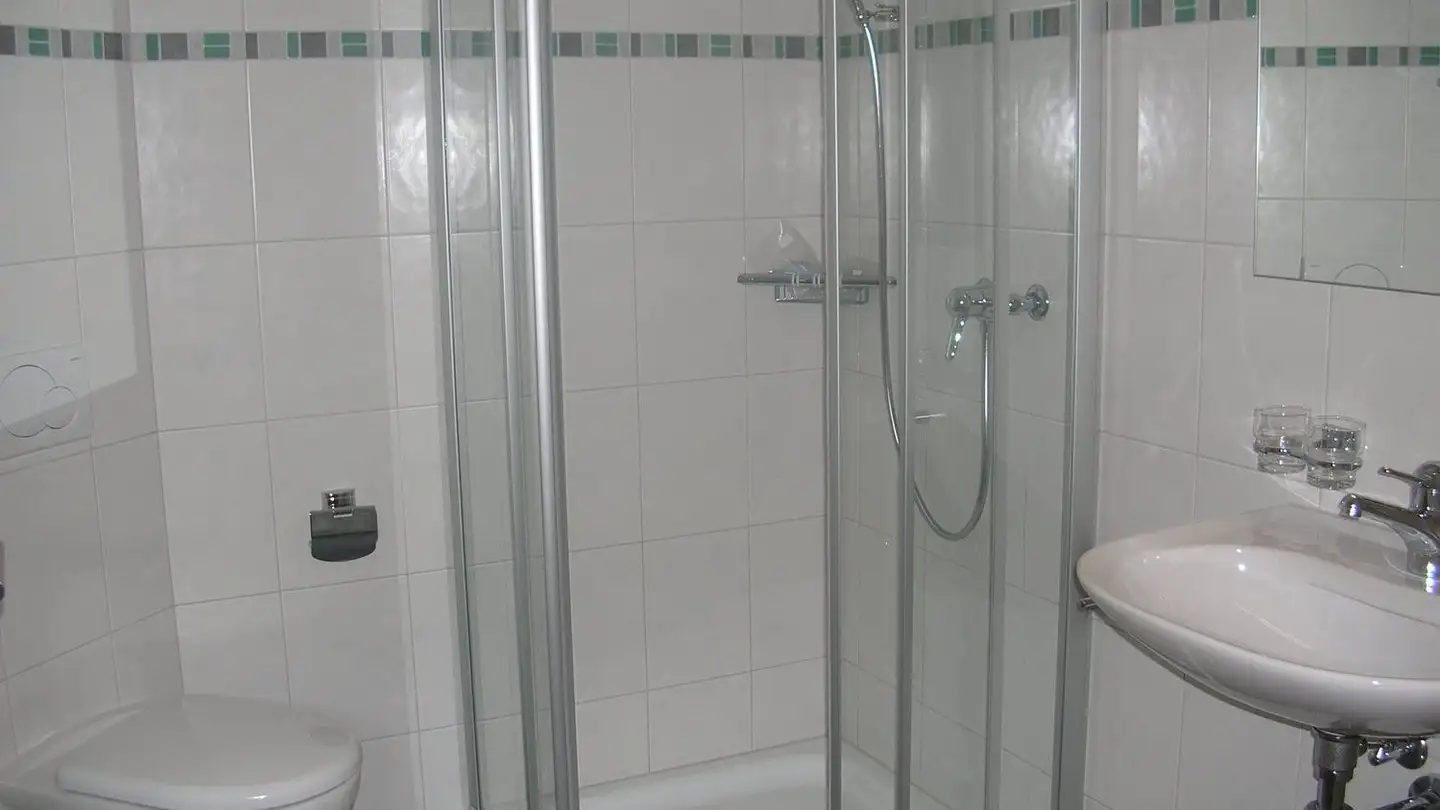 Appartamento in affitto - Dorfstrasse 29, 3647 Reutigen - Foto 4