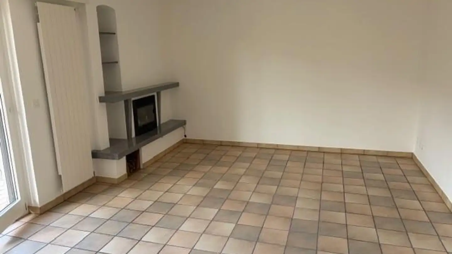 Wohnung mieten - Via Cantonale 5, 6949 Comano - Foto 2