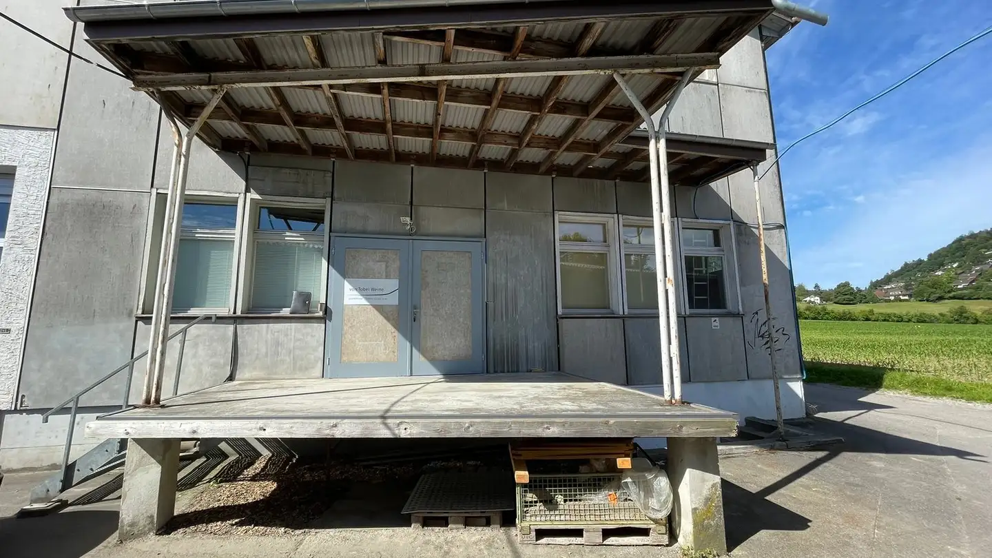 Commercial à louer - Belpstrasse 24, 3122 Kehrsatz