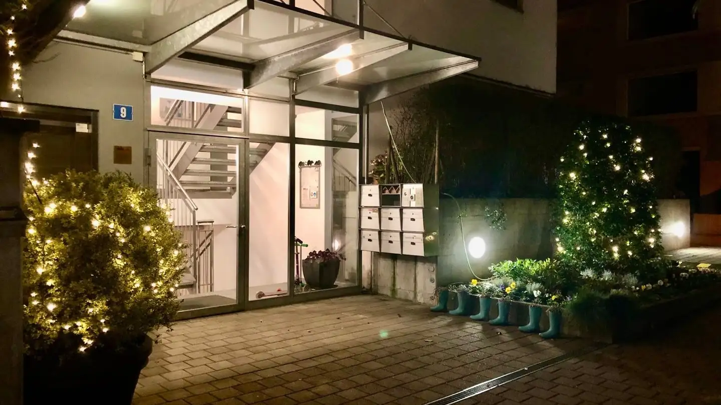 Place de parking souterraine à louer - Zimmergasse 9, 8008 Zürich