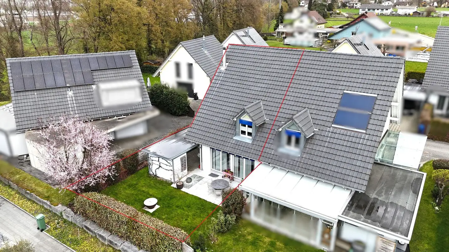 Semi-detached house for sale - Ettenbergstrasse 35b, 4658 Däniken SO