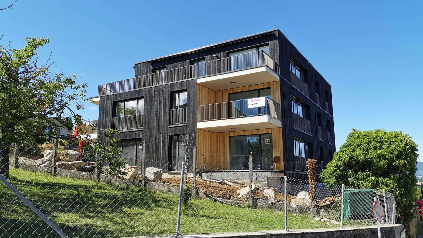 Outdoor parking space for rent - Chemin Du Levant 3, 1350 Orbe