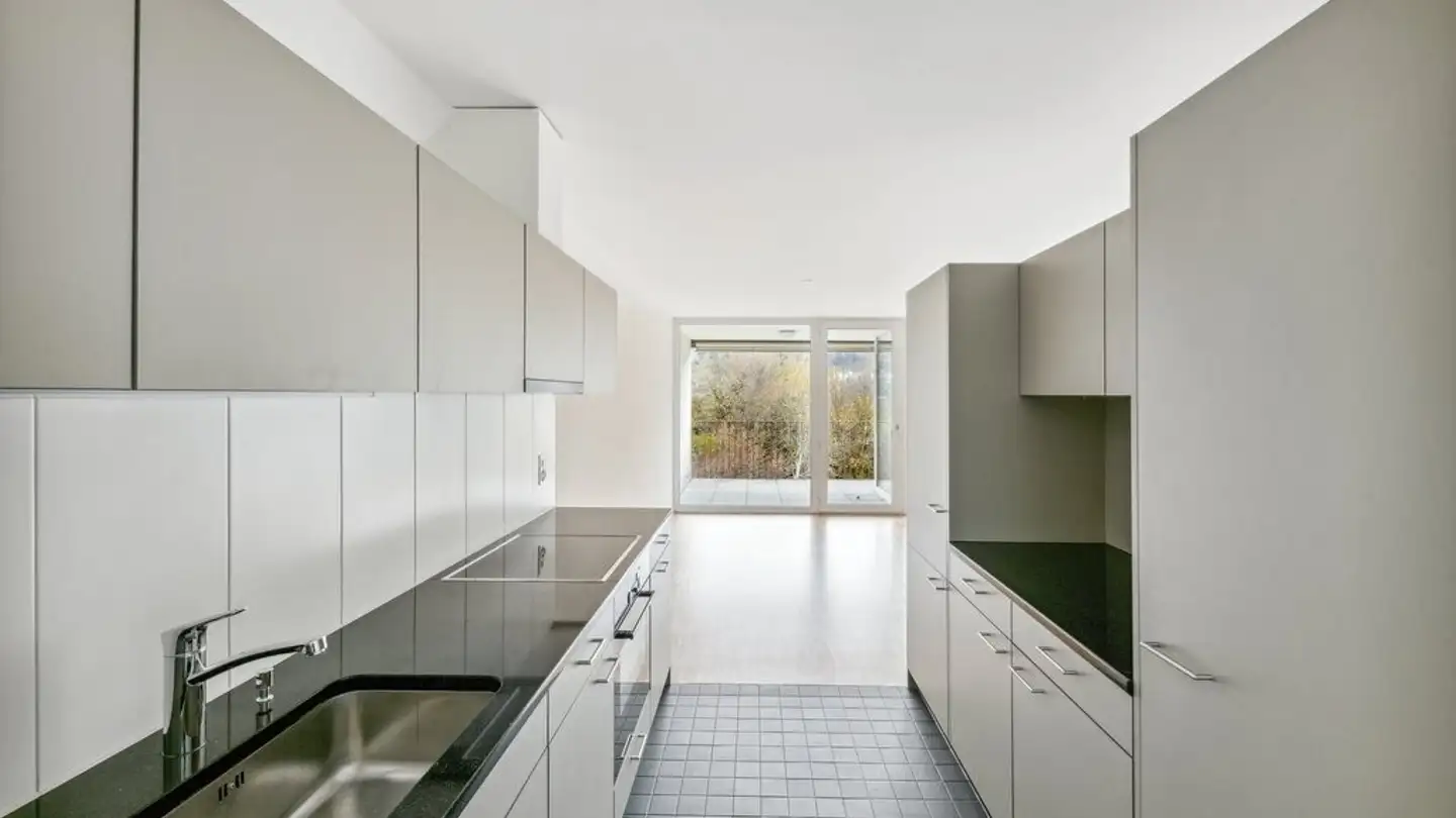 Apartment for rent - Ahornweg 10, 8134 Adliswil - Photo 2