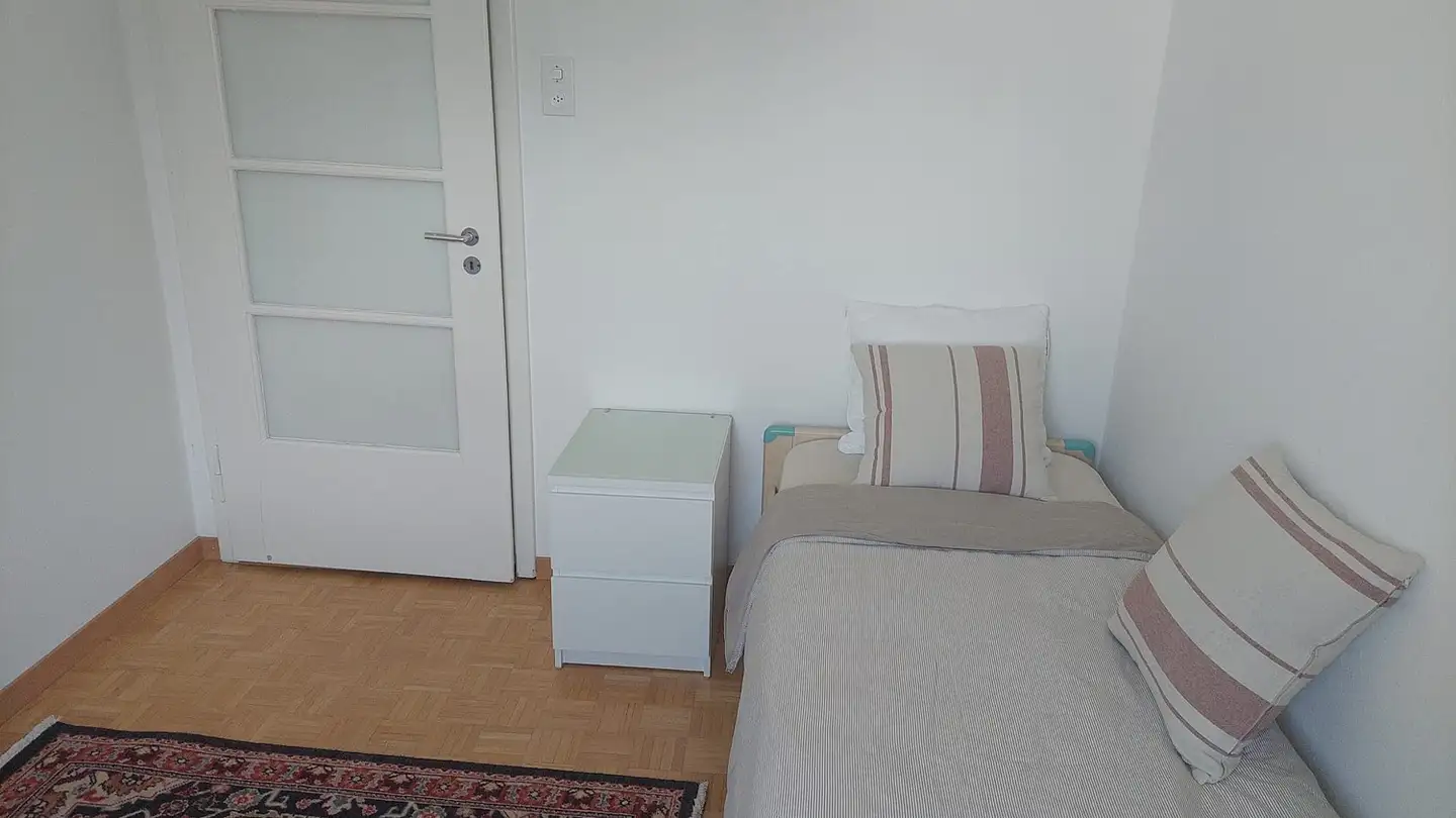 Single room for rent - 8050 Zürich