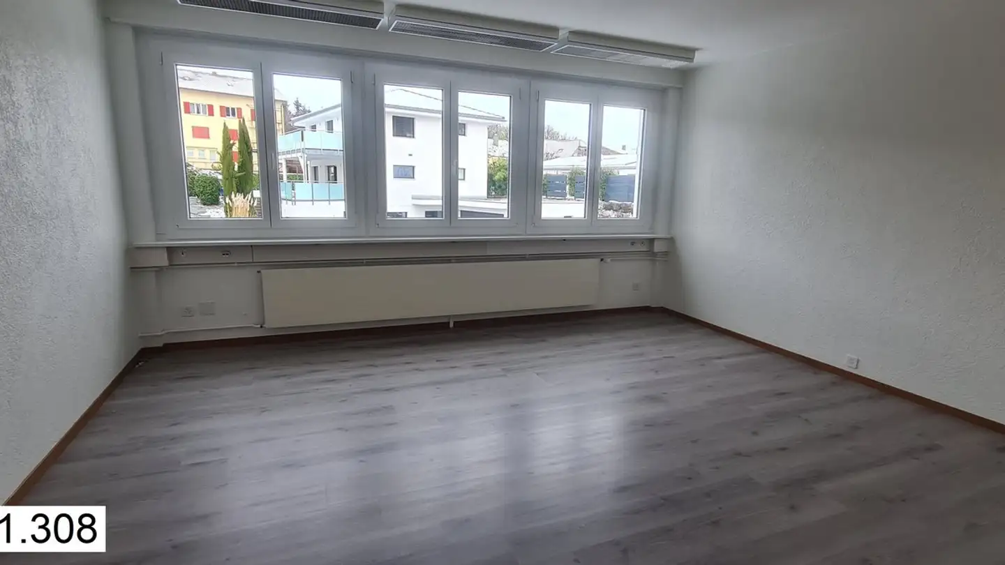 Bürofläche mieten - Neuenburgstrasse 7, 3238 Gals - Foto 2