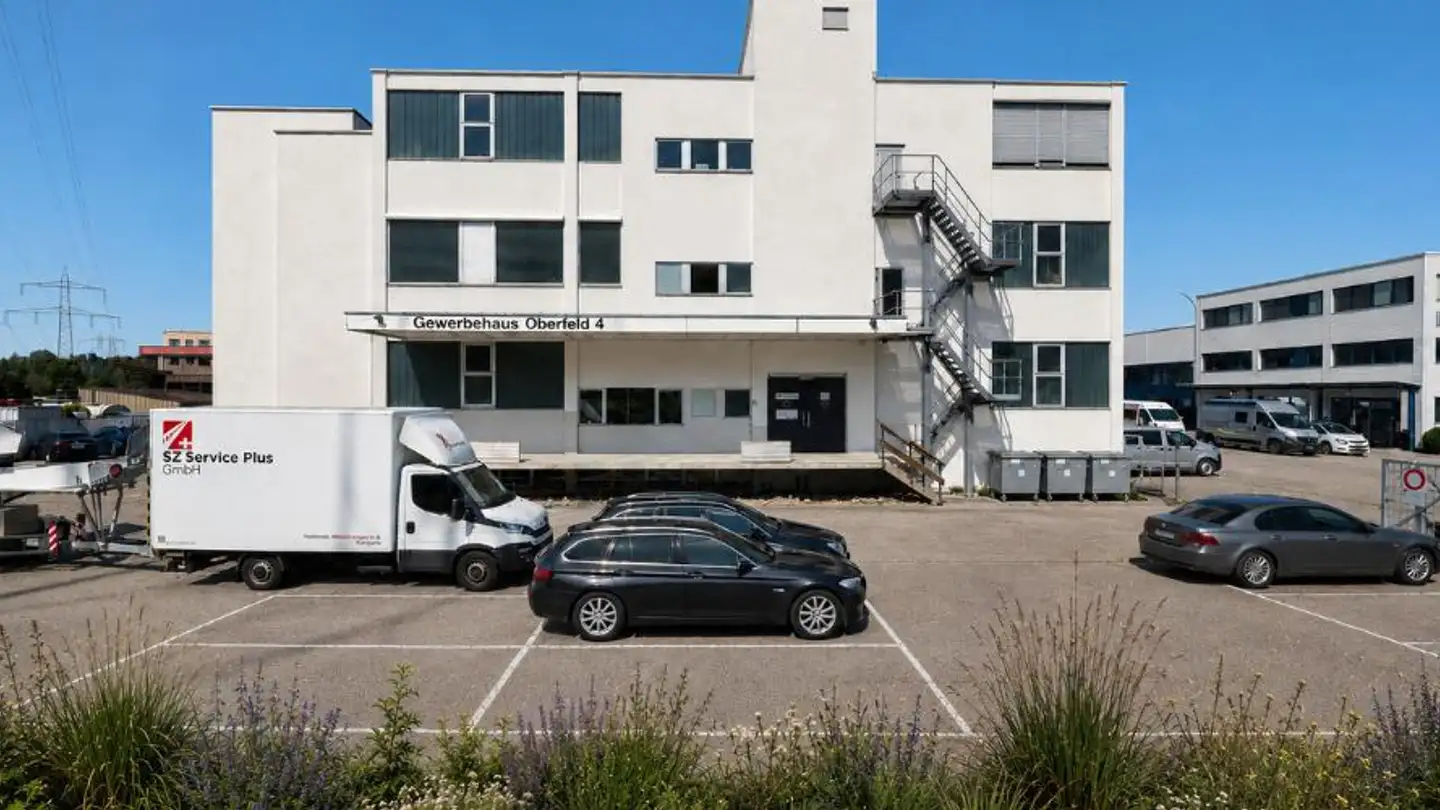 Workshop for rent - Oberfeld 4, 6037 Root