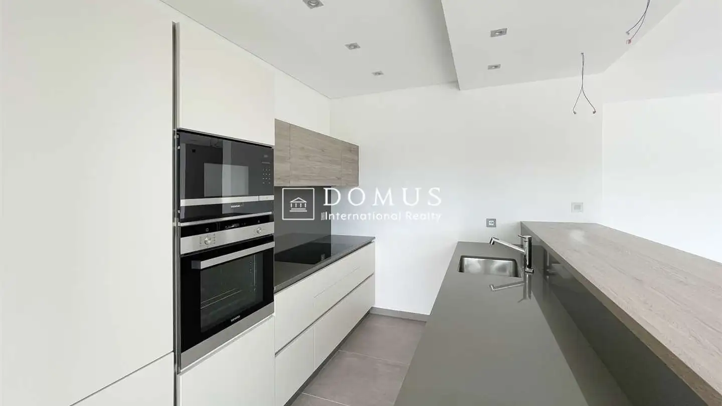 Appartement à louer - Via Cureglia, 6949 Comano - Photo 4