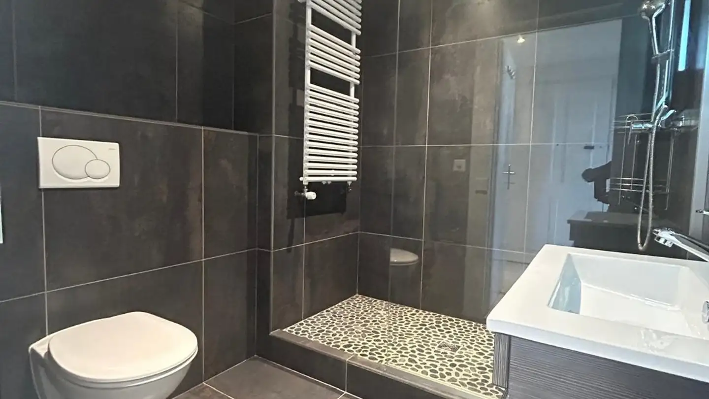 Apartment for rent - 1205 Genève - Photo 3
