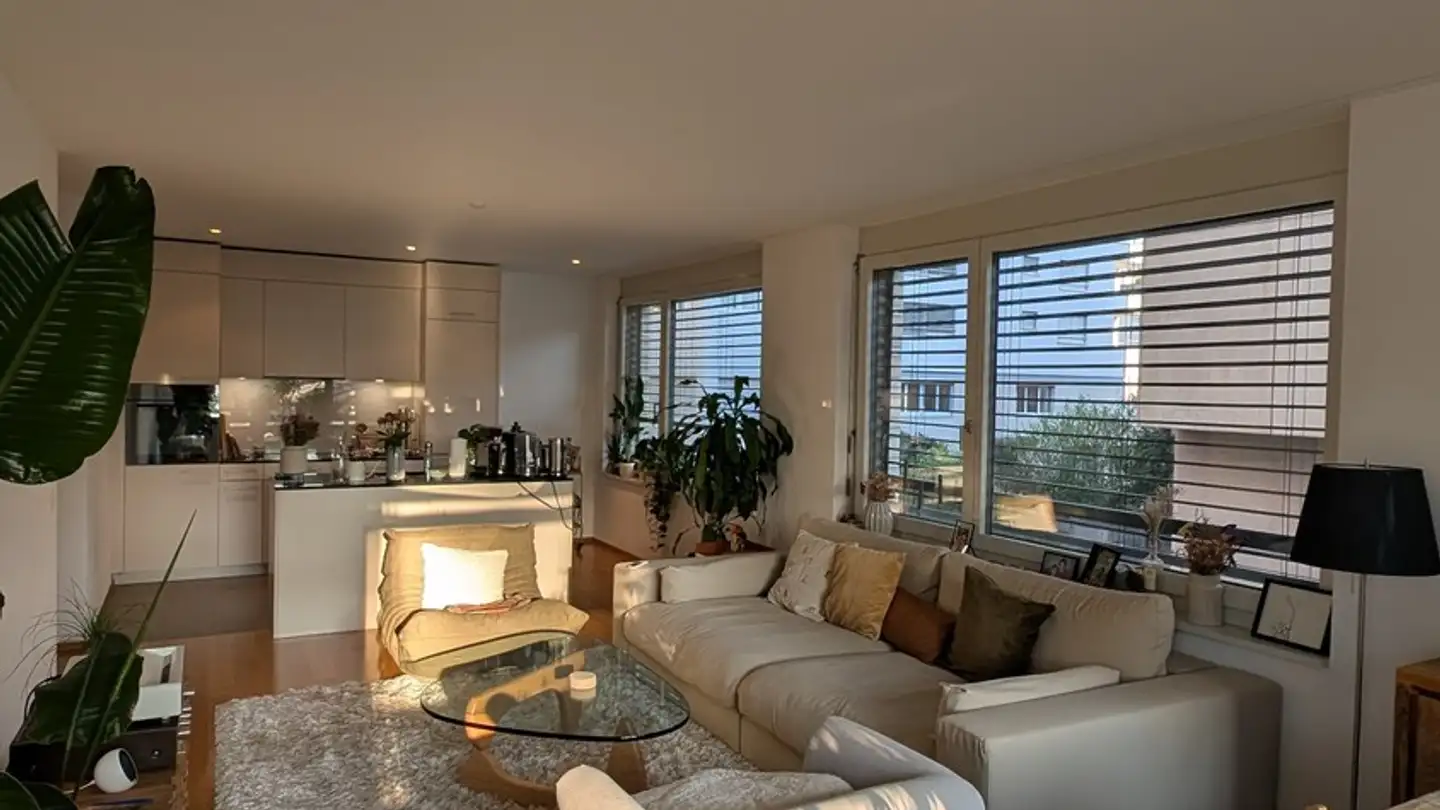 Apartment for rent - Badenerstrasse 565b, 8048 Zürich
