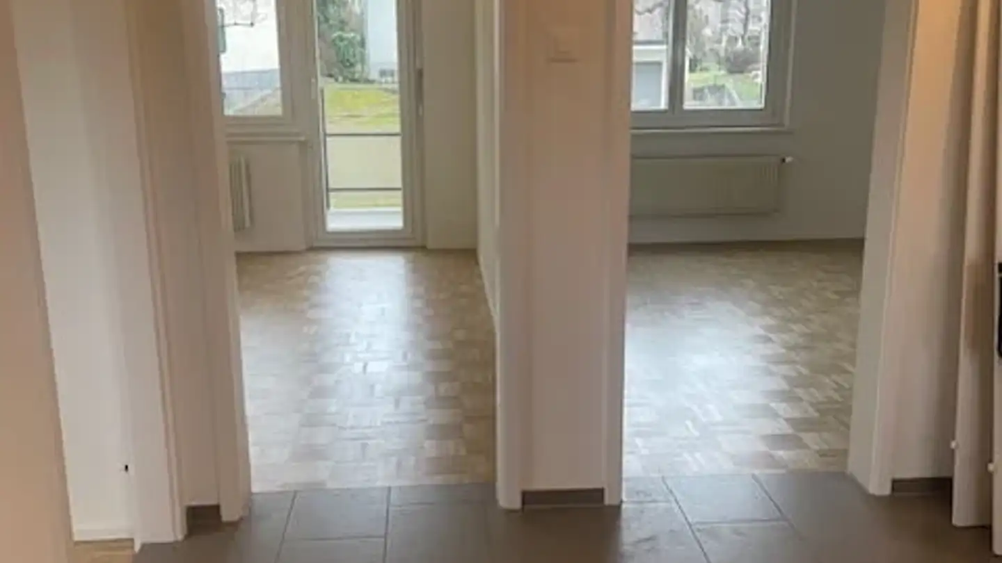 Wohnung mieten - Schorenstrasse, 3604 Thun - Foto 3